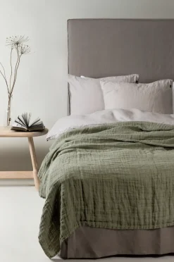 Bedspreads & Throws^Himla Hannelin bedspread driftwood, Herbary Green