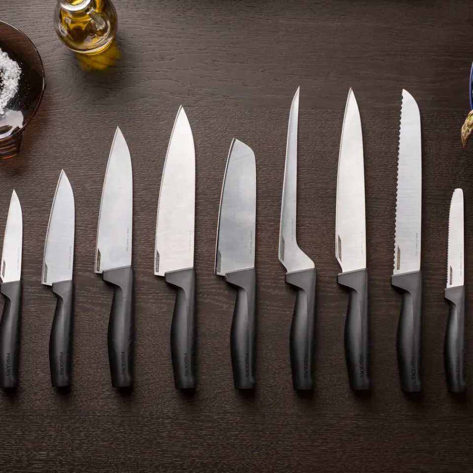 Vegetable Knives^Fiskars Hard Edge tomato knife 11 cm, stainless steel Black