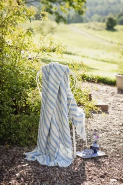 Outlet Almedahls Havet blanket 120x170 cm, Blue-offwhite BlueWhite
