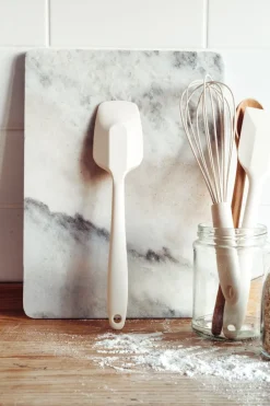 Spatulas & Dough Scrapers^Heirol silicone ladle, Royal Pearl White
