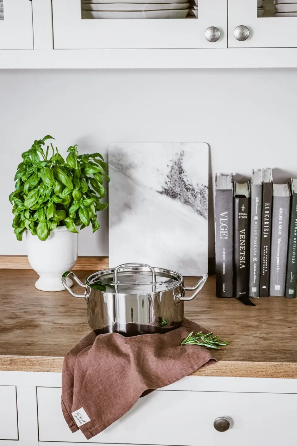 Cooking Pots & Casserole Dishes^Heirol Steely Classic Triply pot with lid 3 liters, Stainless steel Silver-coloured