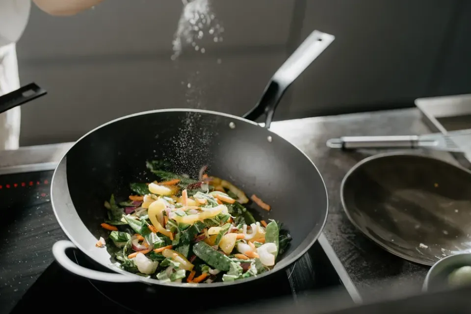 Woks^Heirol wok Ø33 cm, Black