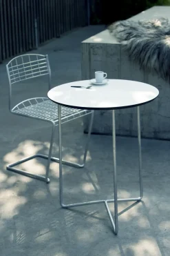 Table For Outdoor Use^Grythyttan Stålmöbler High Tech table, -hot-dip galvanized stand, Ø60 cm White