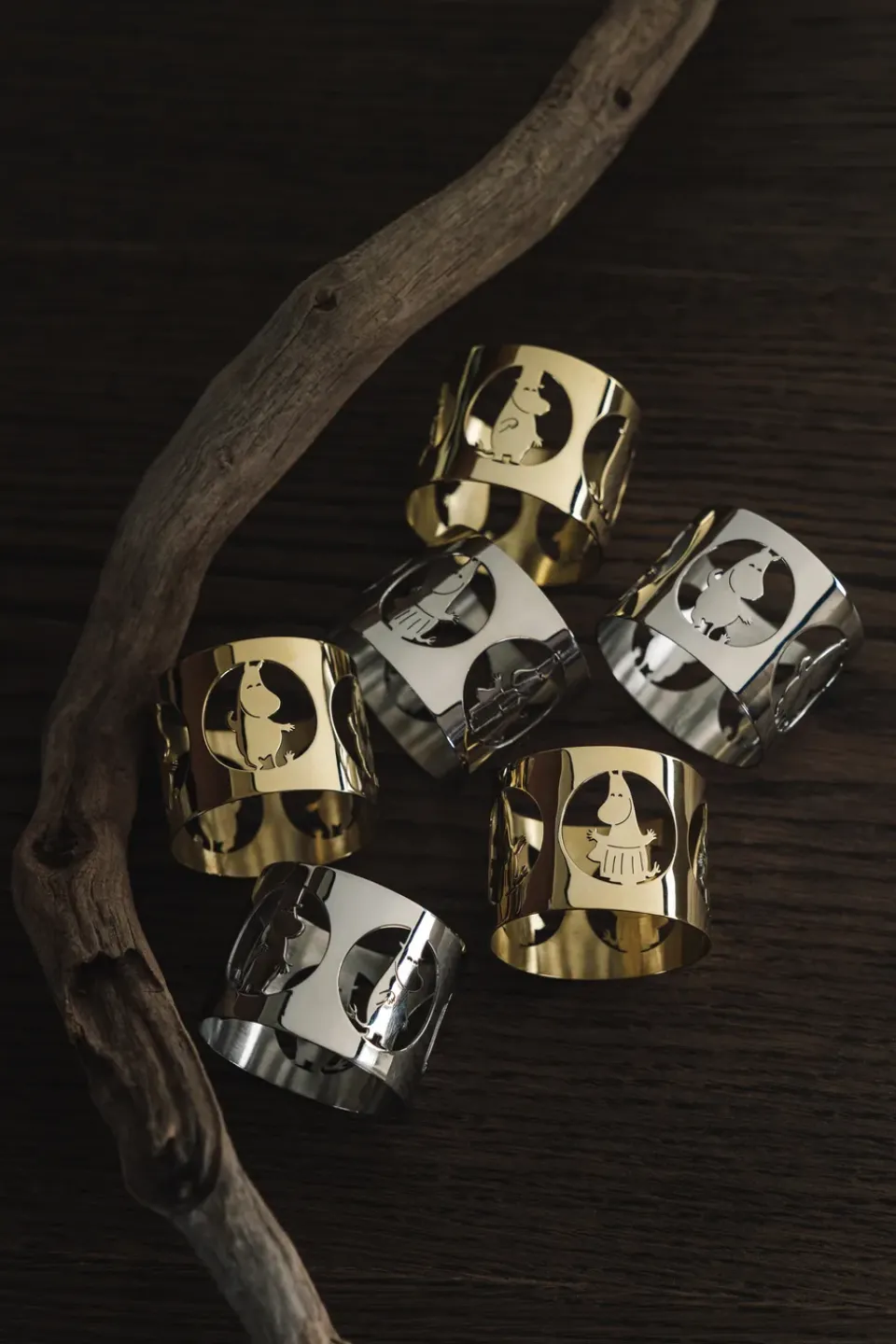 Napkin Rings & Holders^Hilke Collection Hilke X Moomin napkin rings Moominpappa 2-pack, Nickel-plated brass Gold-coloured