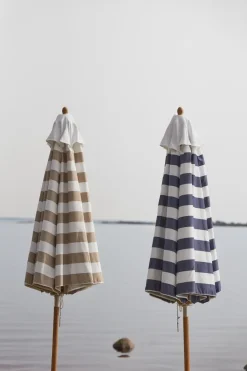 Sun Protection^1898 Hisshult parasol Ø270 cm, stripe-teak Blue