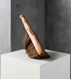 Brushes & Brooms^Humdakin hand brush in wood 37 cm, Bamboo-coconut fibres BeigeBrown