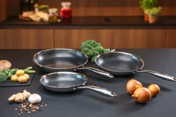 Saucepan Sets^Hâws Santo hybrid coating frying pan set 3 pieces, Stainless steel Silver-coloured