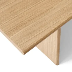 Discount &Tradition Ita OS1 dining table with cable management 95x200 cm, Oak Brown