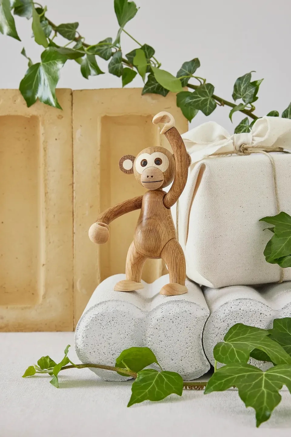 Wooden Figures^Spring Copenhagen Jolly monkey decoration 11 cm, Oak Brown