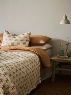 Bedspreads & Throws^Tell Me More Julien bedspread 180x260 cm, Off-white-rust red WhiteBrown