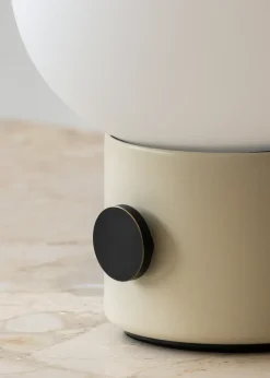Outlet Audo Copenhagen JWDA portable table lamp, Alabaster White