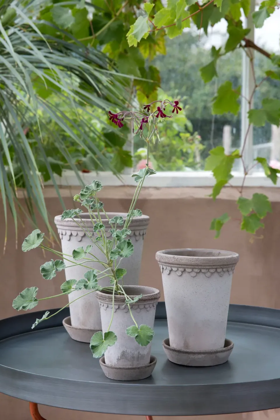 Flower Pots^Bergs Potter Københavner flower pot high Ø14 cm, Grey