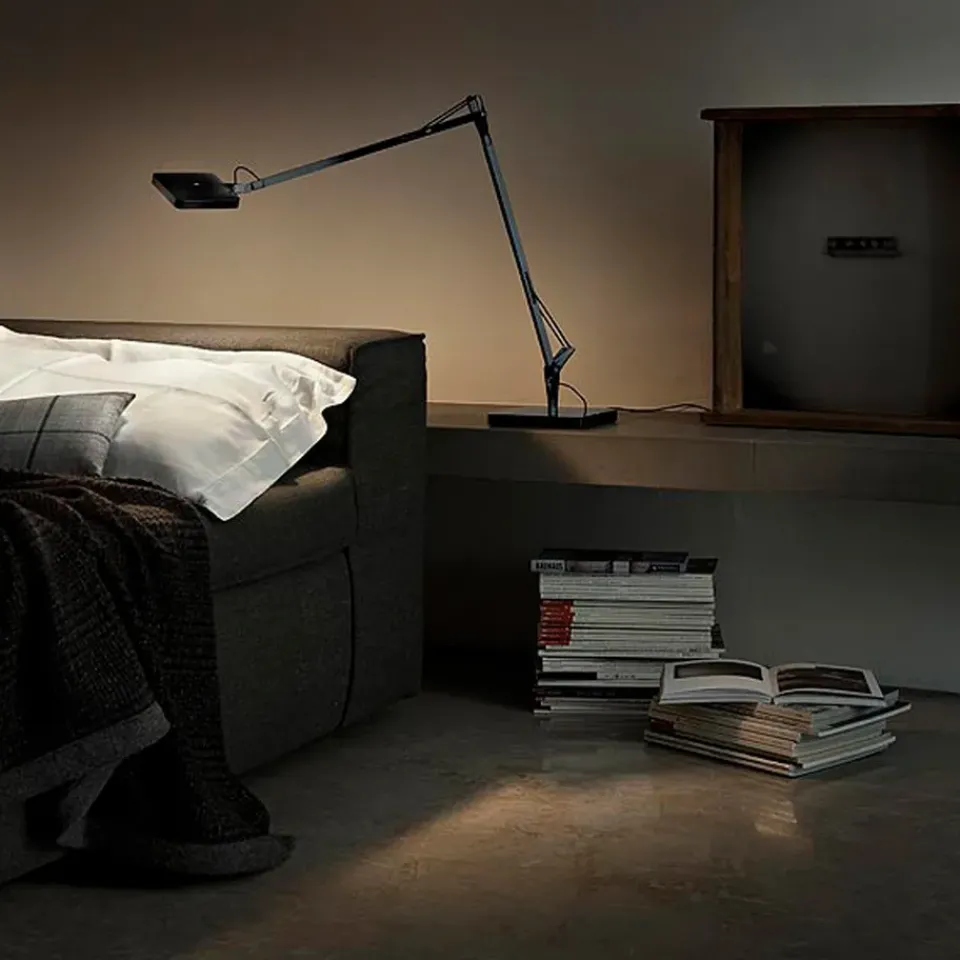Desk Lamps^Flos Kelvin T LED table lamp, Glossy Black