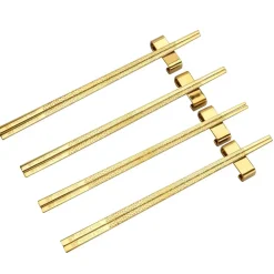 Outlet Vargen & Thor Kito Chopsticks 4-pack, brass Gold-coloured