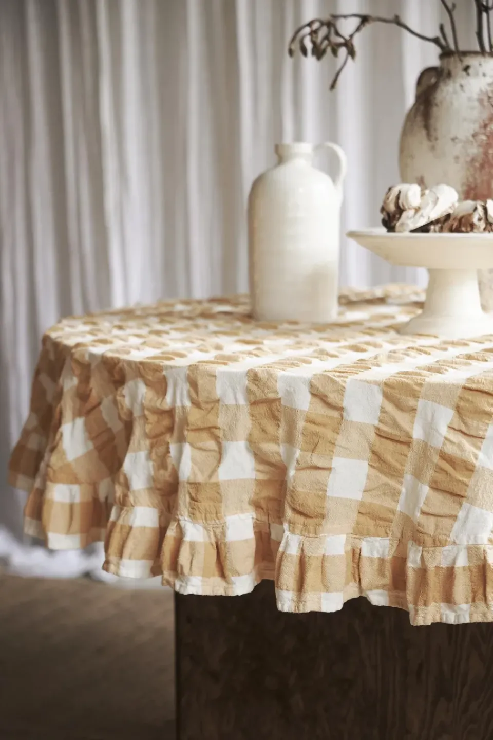 Tablecloths^Boel & Jan Kullavik tablecloth Ø170 cm, Yellow-white YellowWhite
