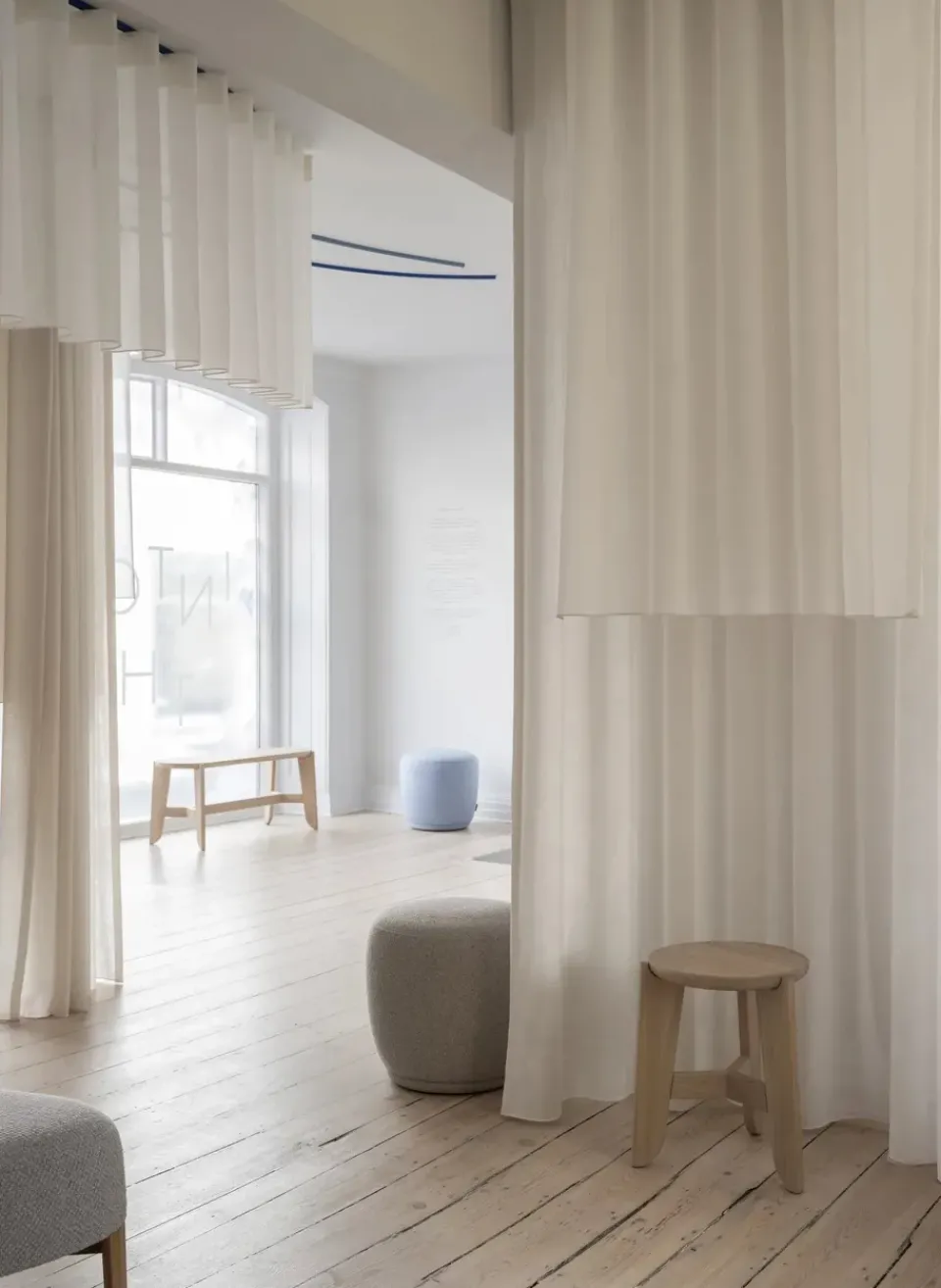 Benches^Blomus Kuon bench, Boucla Beige