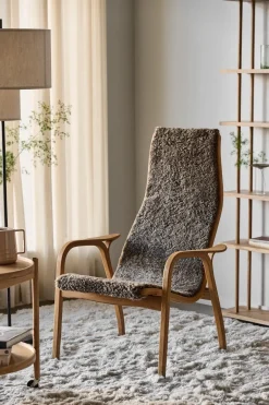 Clearance Swedese Lamino arm chair oiled oak/sheep skin, Sahara (nougat brown) Beige