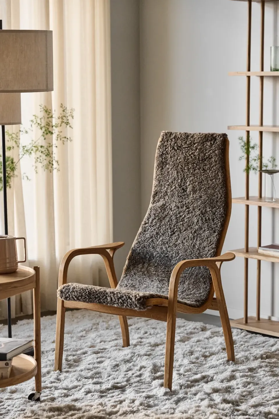 Clearance Swedese Lamino arm chair oiled oak/sheep skin, Sahara (nougat brown) Beige
