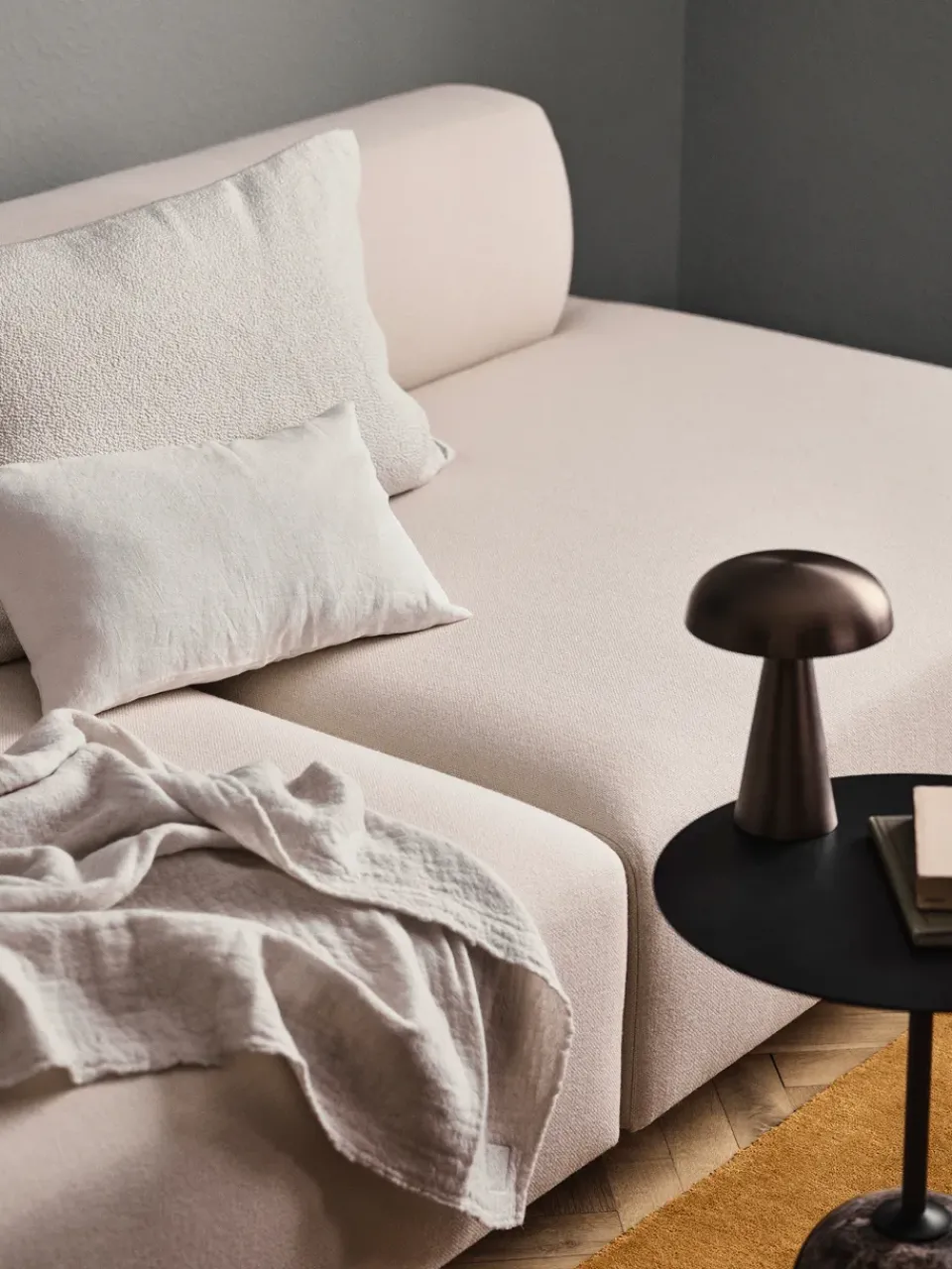 Side Tables^&Tradition Lato side table LN8, Warm -Emparador marble Black