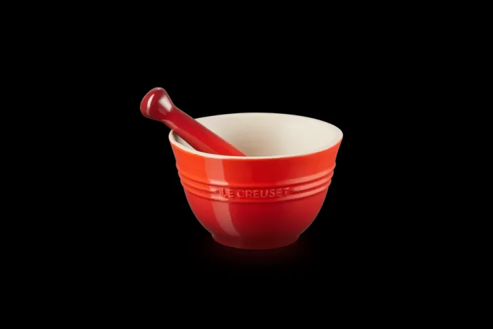 Pestle & Mortars^Le Creuset mortar 2 pieces 30 cl, Cerise Red