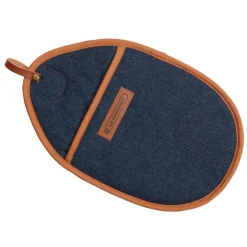 Hot Le Creuset oven mitt, Denim Blue