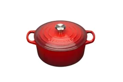 Le Creuset round casserole Ø22 cm, Cerise Red