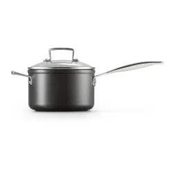 New Le Creuset saucepan with glass lid, 2.8 l Black