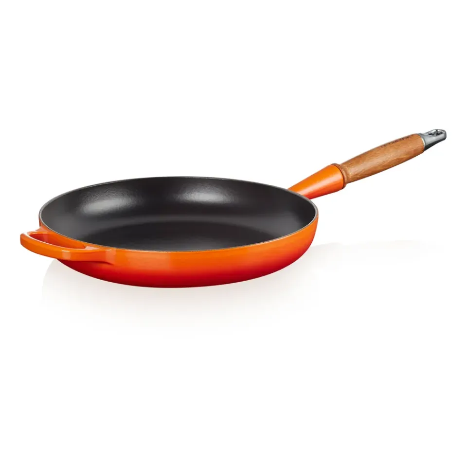 New Le Creuset Signature frying pan wooden handle 28 cm, Flame Red