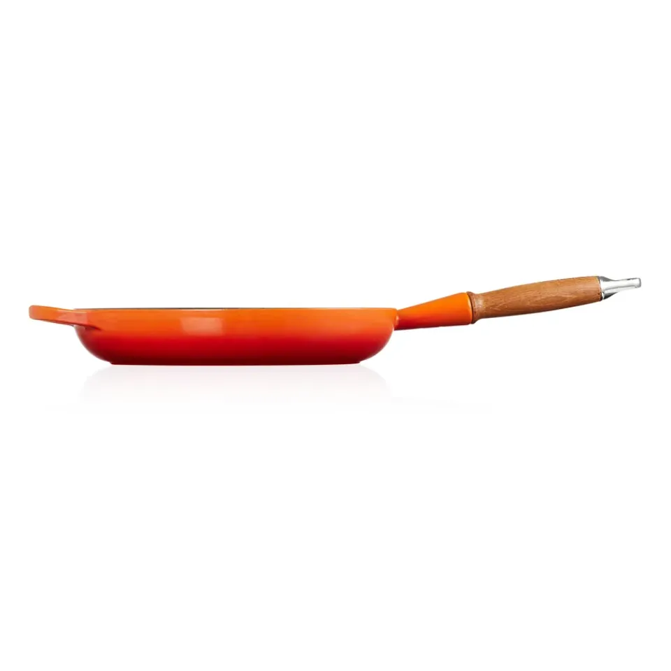 New Le Creuset Signature frying pan wooden handle 28 cm, Flame Red