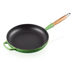 Cast Iron Pans^Le Creuset Signature frying pan wooden handle 28 cm, Bamboo Green