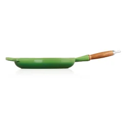Cast Iron Pans^Le Creuset Signature frying pan wooden handle 28 cm, Bamboo Green
