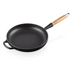 Cast Iron Pans^Le Creuset Signature frying pan wooden handle 28 cm, Matte Black