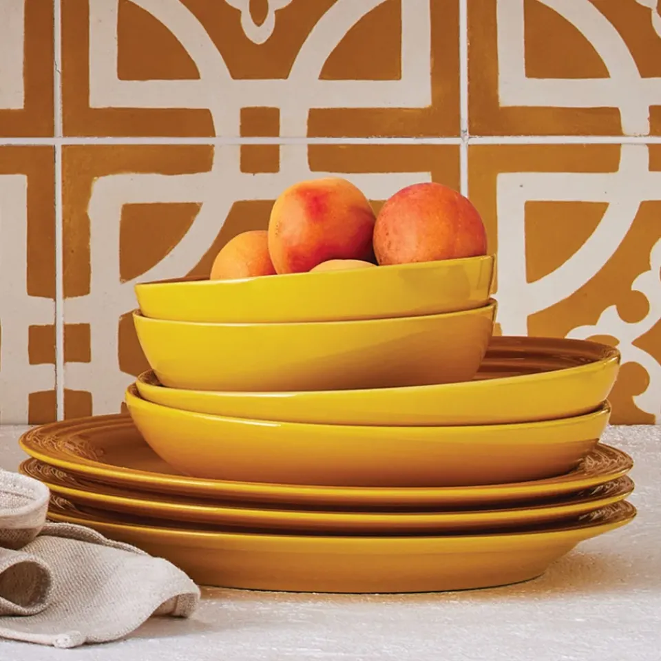 Clearance Le Creuset Signature pasta plate 22 cm, Nectar YellowOrange