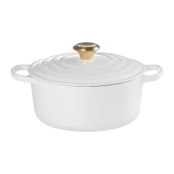 New Le Creuset Signature round casserole 4.2 l, White
