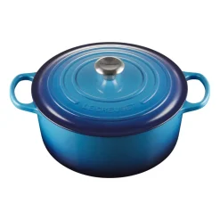 Cast Iron Casserole Pots^Le Creuset Signature round casserole 6.7 l, Azure Blue