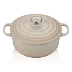 Cast Iron Casserole Pots|Cooking Pots & Casserole Dishes^Le Creuset Signature round casserole 4.2 l, Meringue Beige