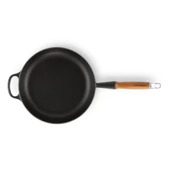 Saucier & Sauté Pans^Le Creuset Signature sauce pan wooden handle 28 cm, Matte Black