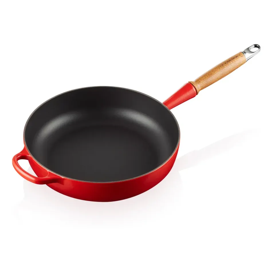 Saucier & Sauté Pans^Le Creuset Signature sauce pan wooden handle 28 cm, Cerise Red