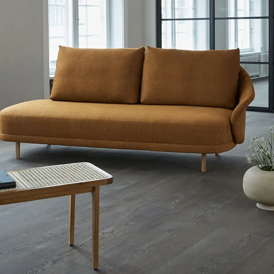 Hot NORR11 Le Roi bench, Oak Brown