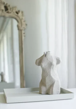 Sculptures & Porcelain Figurines^Cooee Design Leah sculpture, limestone Beige