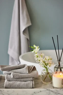 Bath Sheets^Himla Lina towel clean, 70x140 cm Grey