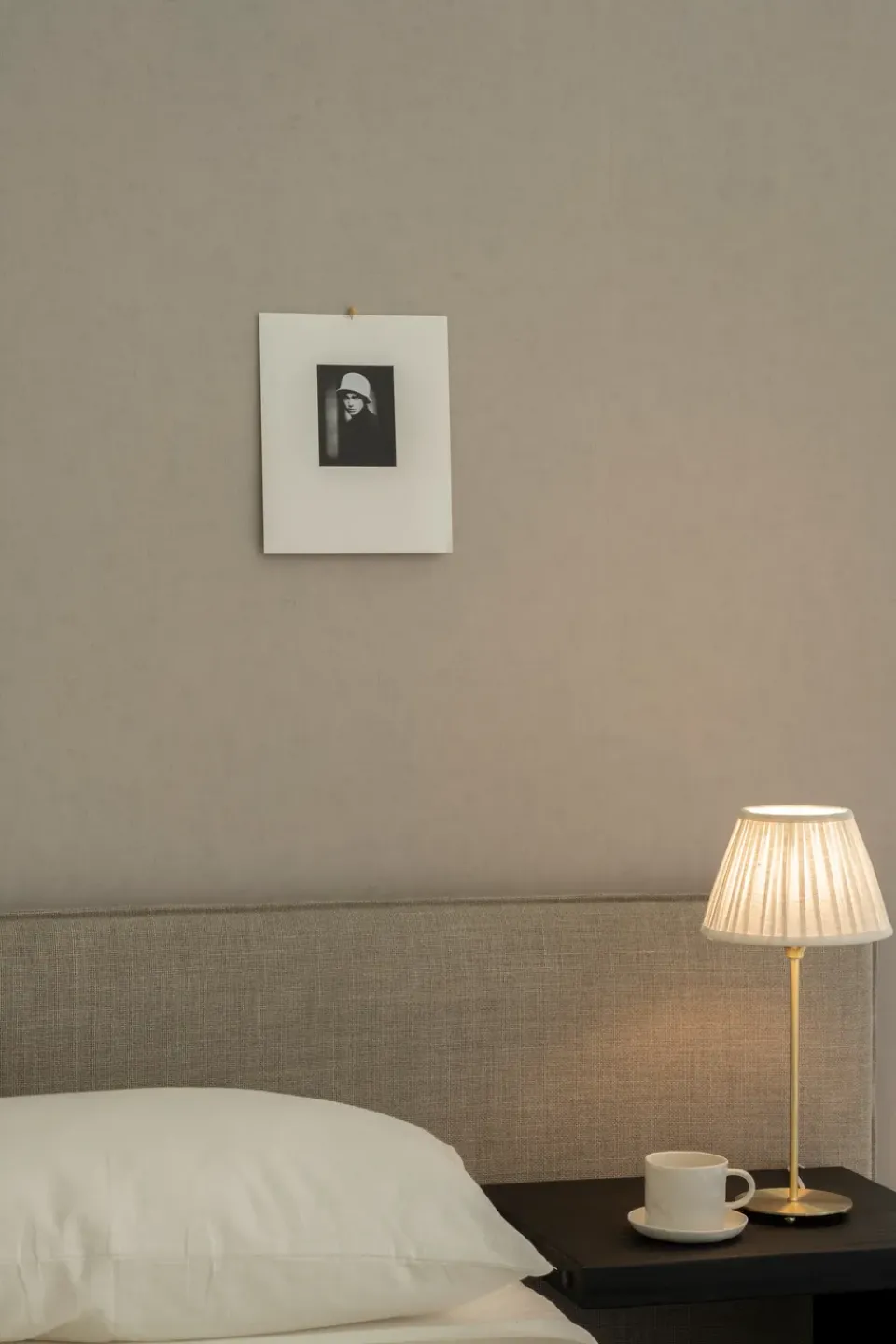 Discount Watt & Veke Line 35 lamp base, Gold Gold-coloured