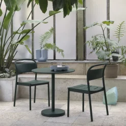 Discount Muuto Linear steel table Ø70 cm, Dark Green
