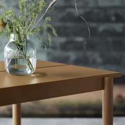 Discount Muuto Linear steel table 75x200 cm, Burnt orange Yellow