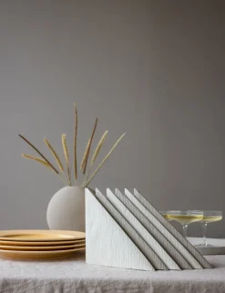Paper Napkins^Cooee Design Lines napkins 33x33 cm 18-pack, Sand Grey