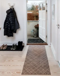 Door Mats^Tica copenhagen Lines skotray, Large. 38x88 cm Black