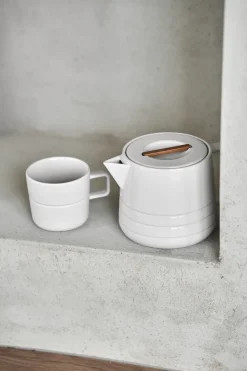 Teapots^NJRD Lines teapot 1.5 liter, White