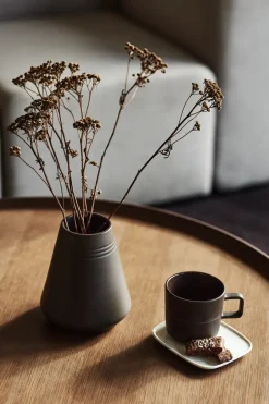 Vases^NJRD Lines vase 18 cm, Brown