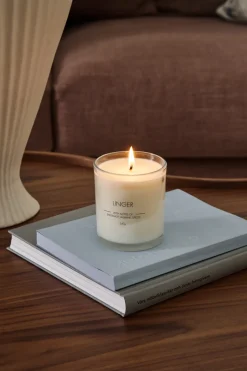 Scented Candles & Diffusers^Scandi Essentials Linger scented candle, 260 g White