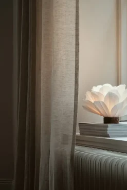 Clearance Watt & Veke Lisa table lamp, White